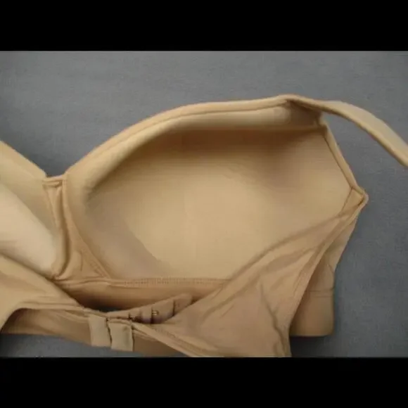 Duluth Trading Armachillo Teeluxe Bra 40D 40 D Nude Wireless Comfort - Picture 4 of 5